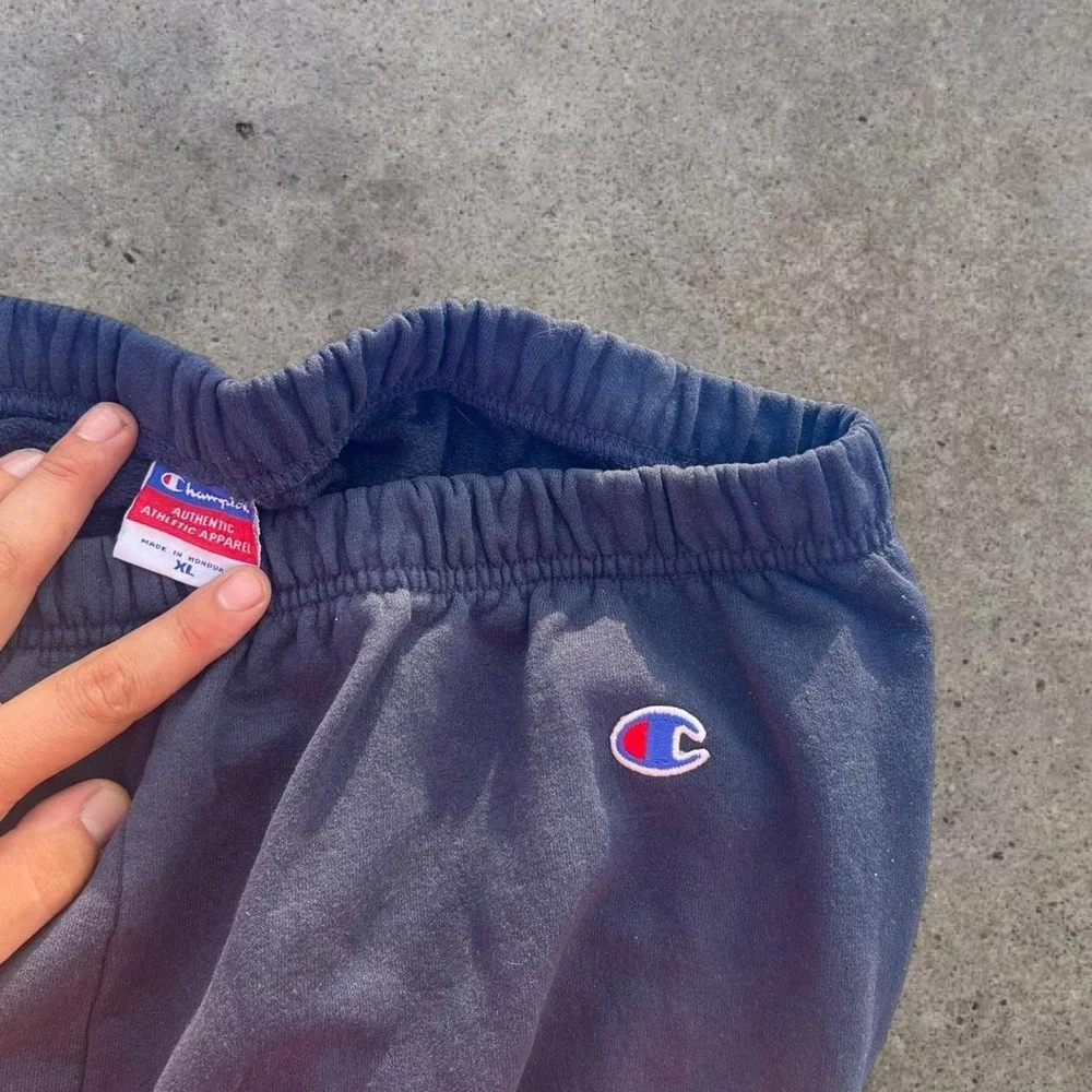 Men's Vintage Y2K 2000s Champion Navy Baggy Sweatpants Duluth Pack USA XL
